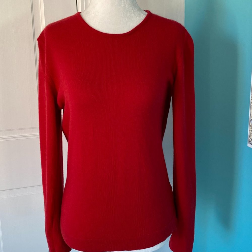Vintage Pregi Cashmere Blend Crew Neck Pullover Sweater (size M)